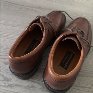 Johnston & Murphy Tan Leather Oxfords